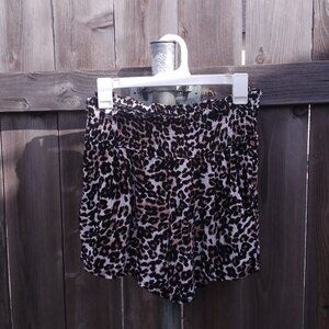 Three dots shorts leopard cheetah womems med animal high rise viscose rayon pull